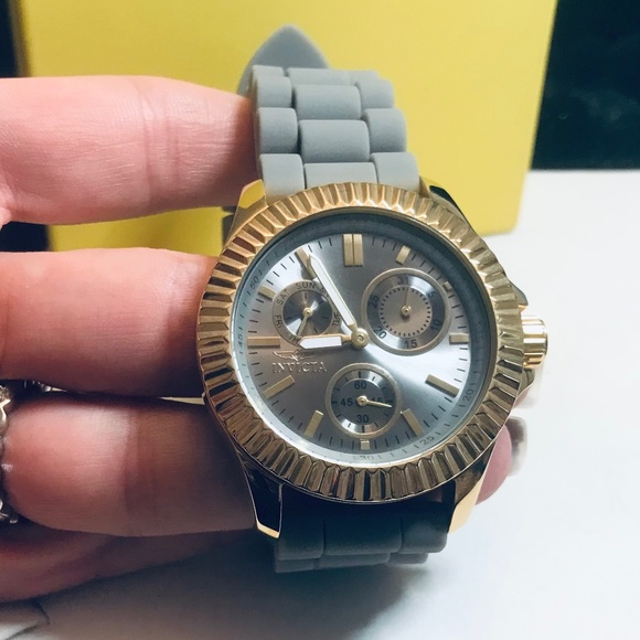 Invicta Gold and Gray Women's Watch - Picture 4 of 10